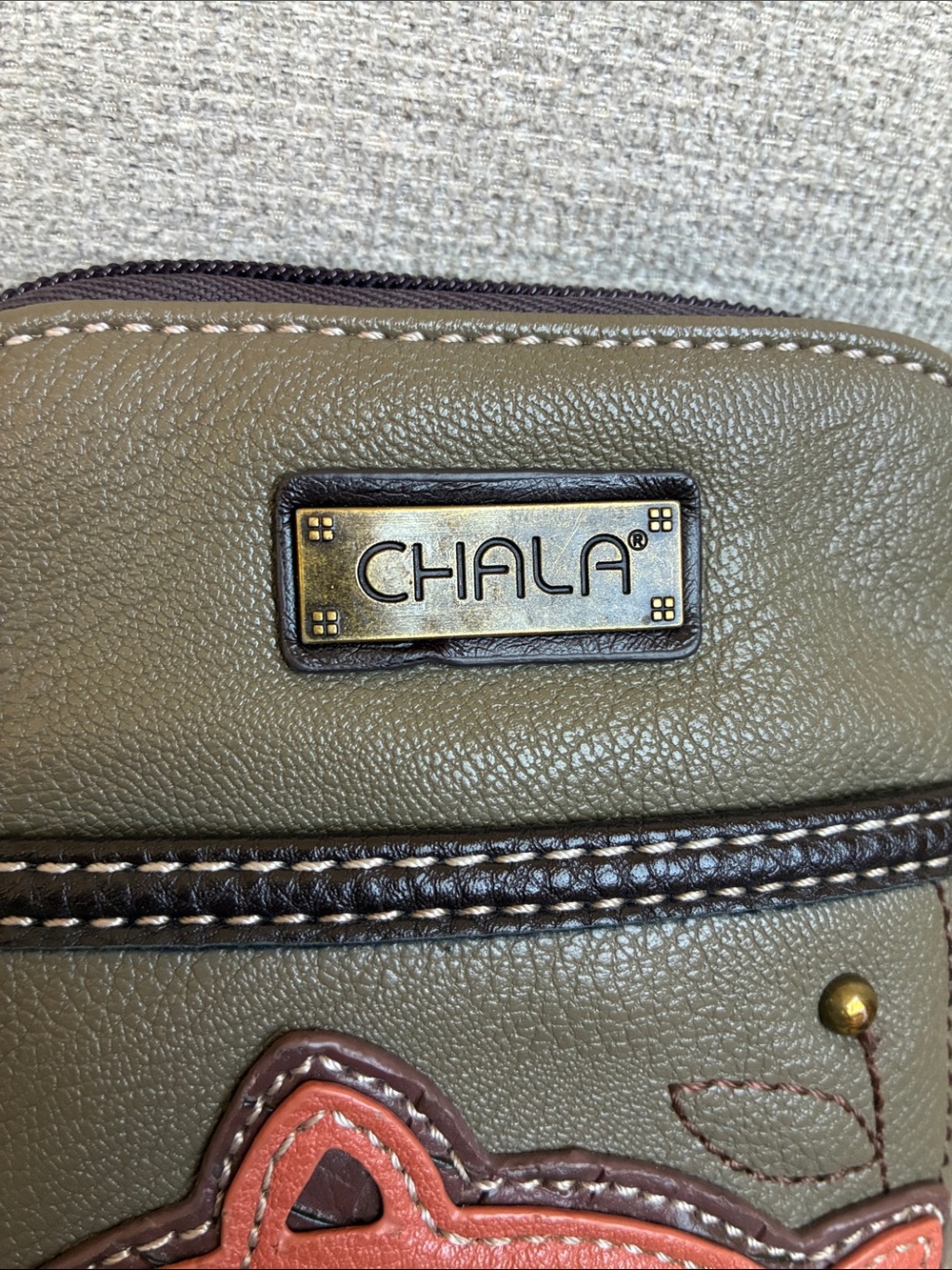 Chala Fox CELLPHONE XBODY Bag Fox - Picture 9 of 12